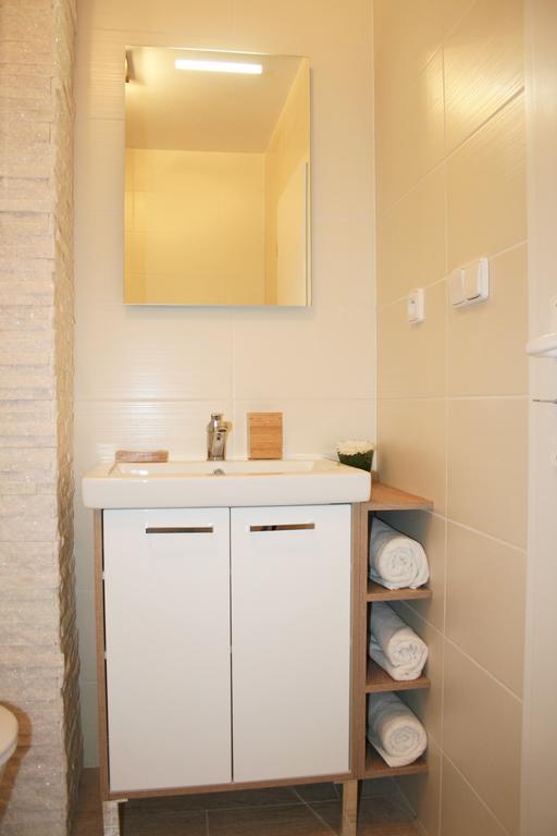 Apartment Lea Prag